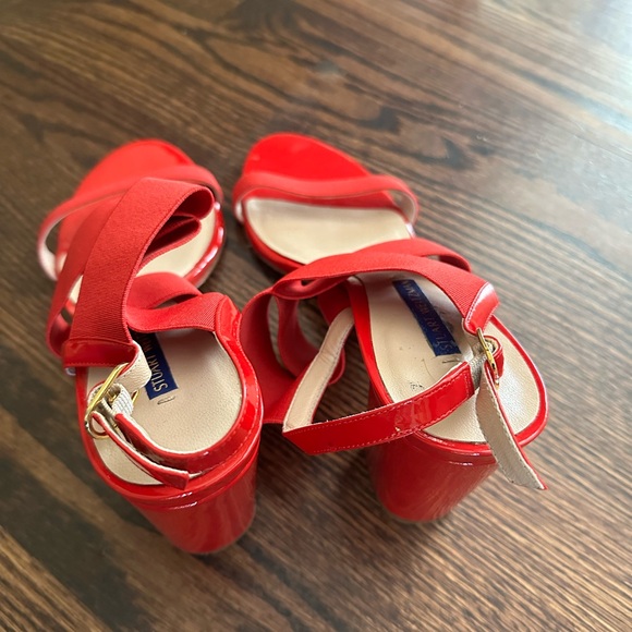 RED STUART WEITZMAN SANDLAS - Picture 2 of 5
